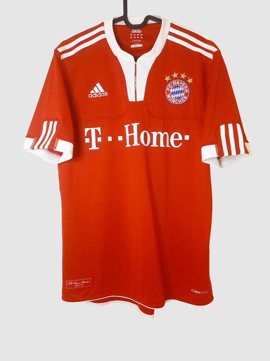 Bayern Munich 2009/10 Home Shirt Robben E84214 front