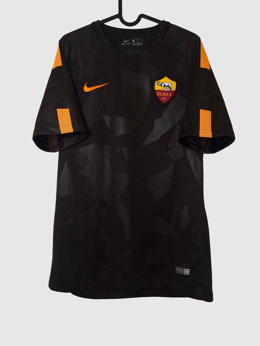 Roma 2017/18 Third Shirt Nainggolan Front 847282-220