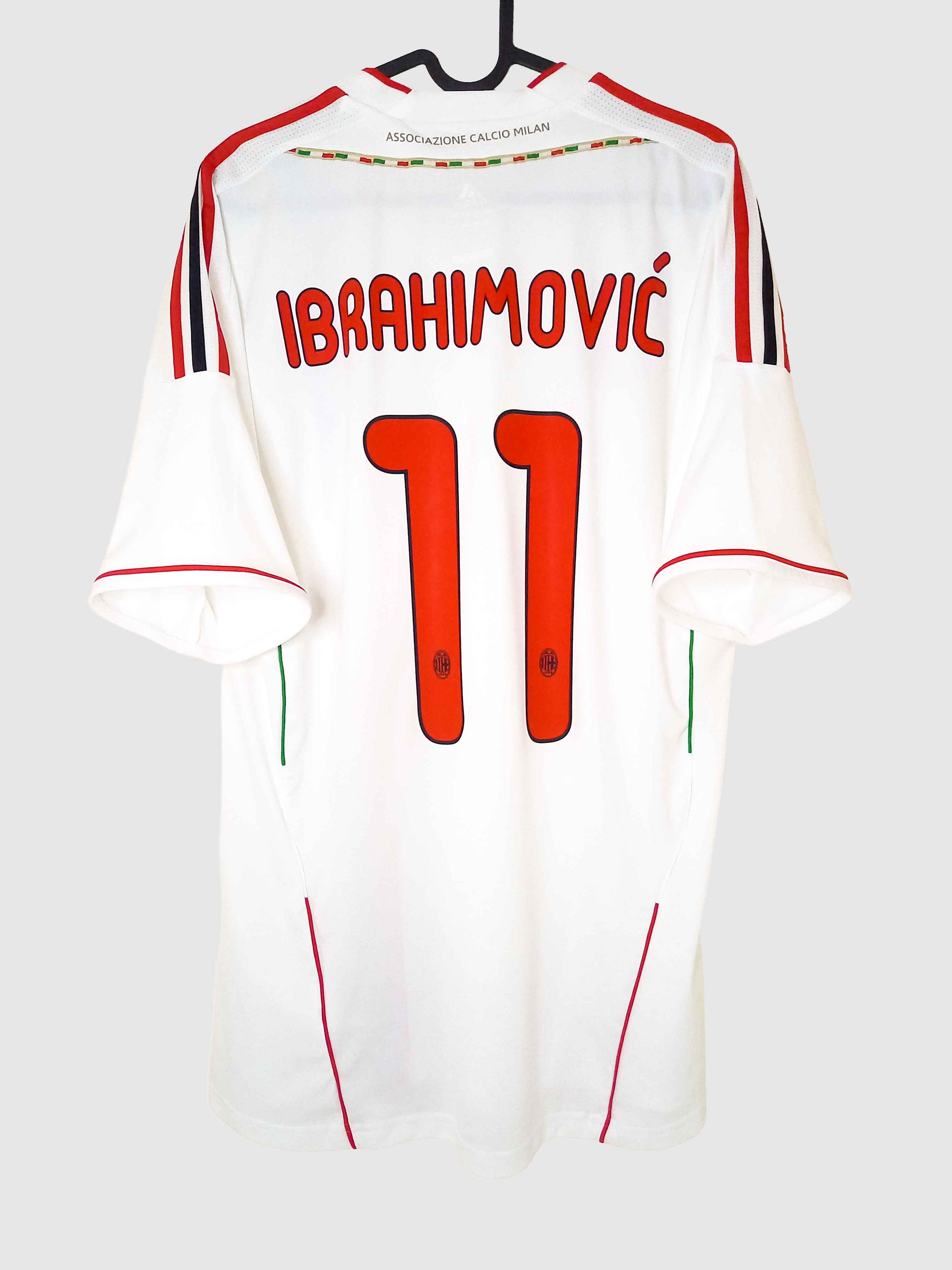 AC Milan 2011/12 away shirt Ibrahimovic v13442 back
