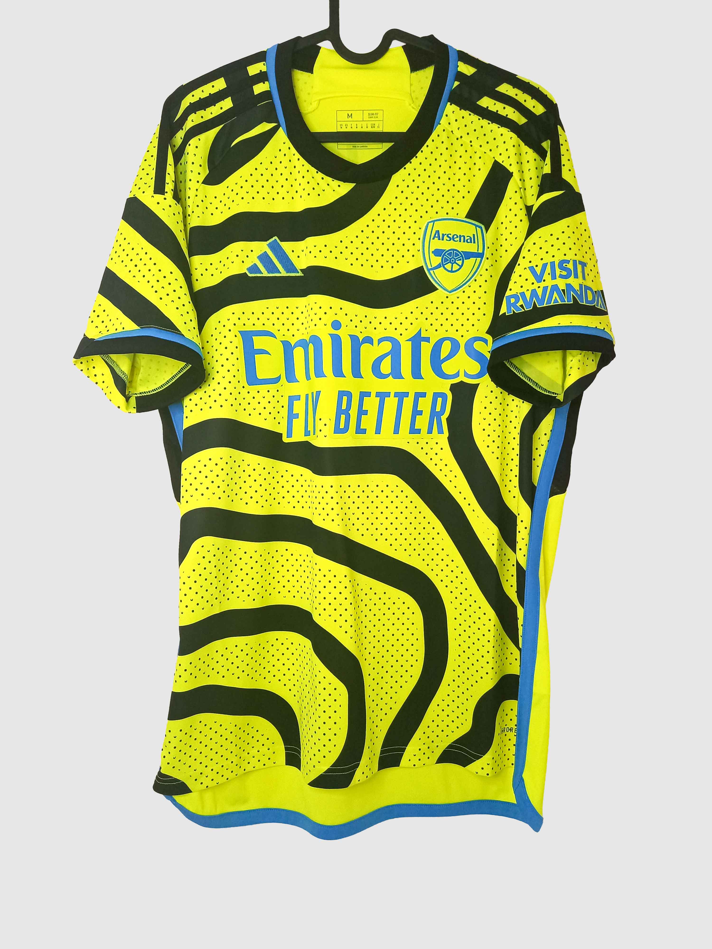 Arsenal 2023/24 Away Shirt Saka Front HR6927