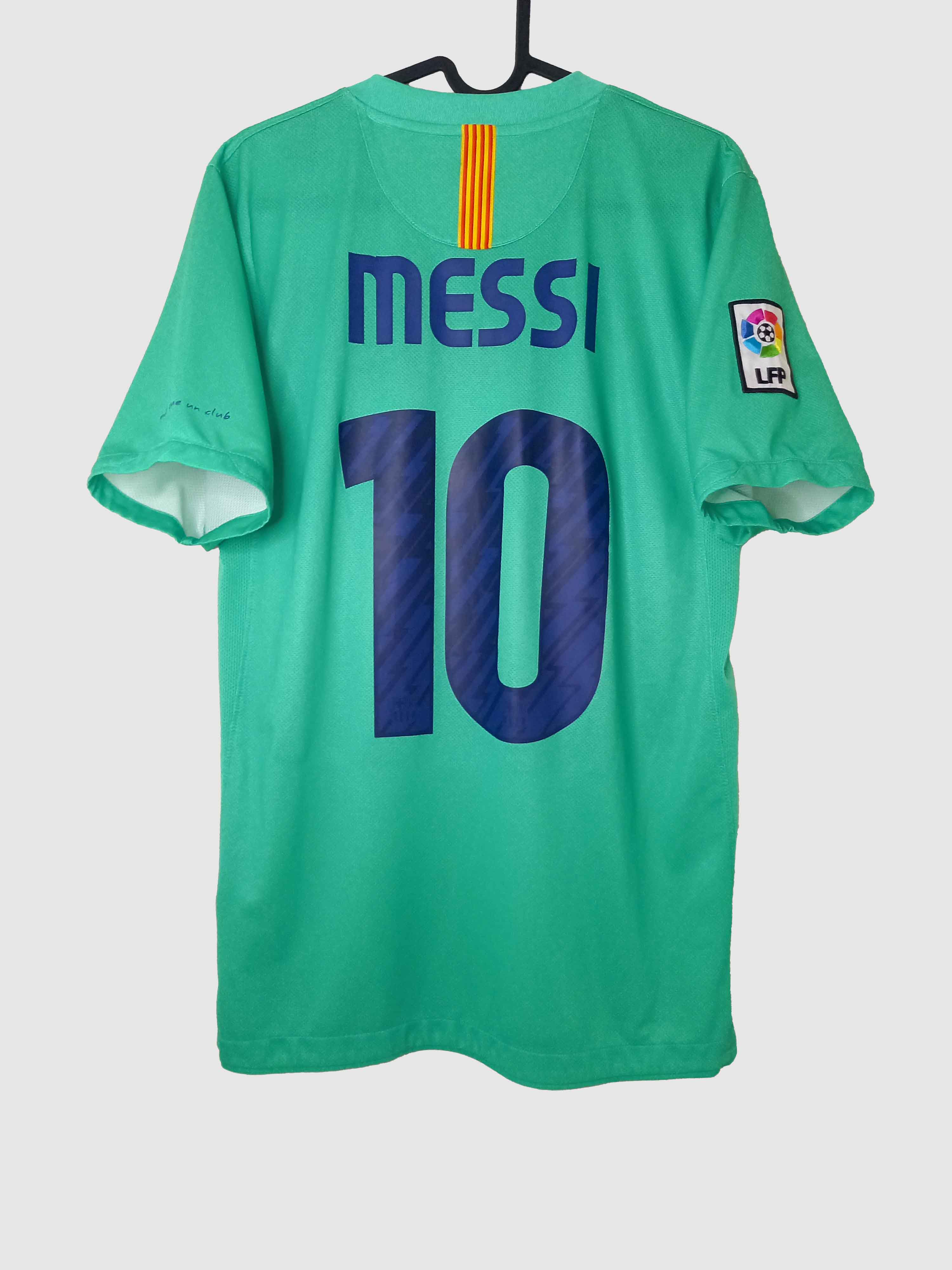 Barcelona 2010/11 Away Shirt Messi Back 382358-310