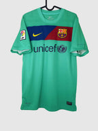 Barcelona 2010/11 Away Shirt Messi Front 382358-310