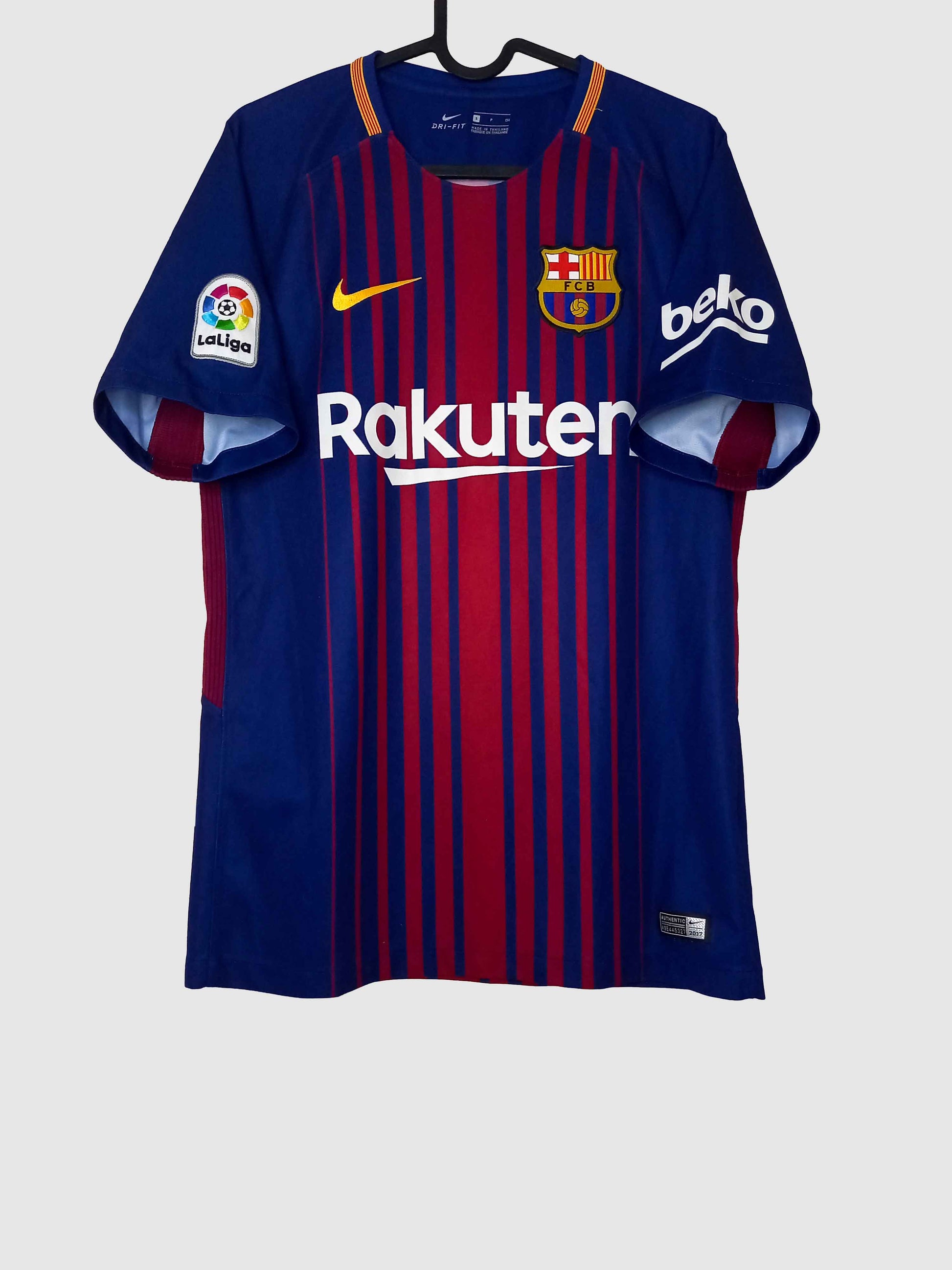 Barcelona 2017/18 Home Shirt Front 847255-456 - 2