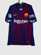 Barcelona 2018/19 Home Shirt Messi Front 894430-456