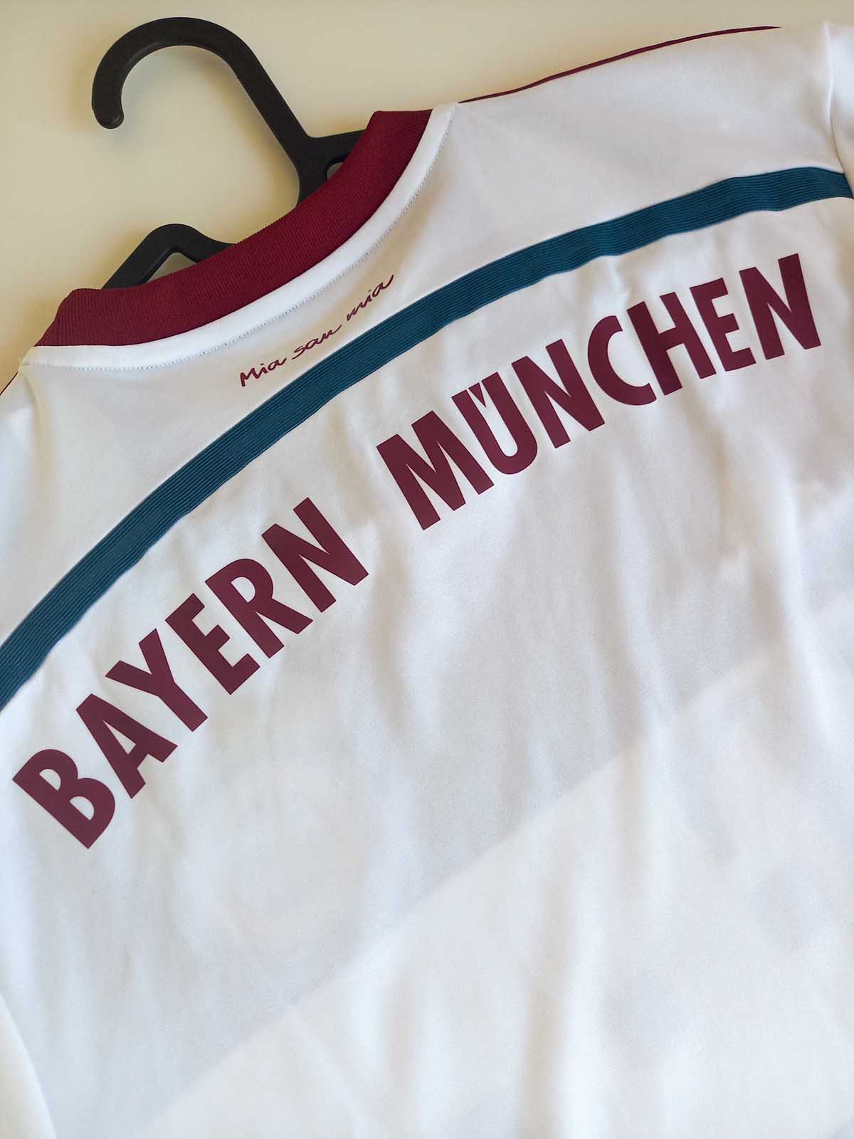 Bayern Munich 2014/15 Away Shirt F48414 printing