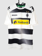 Borussia Monchengladbach 2016/17 Home Shirt Front