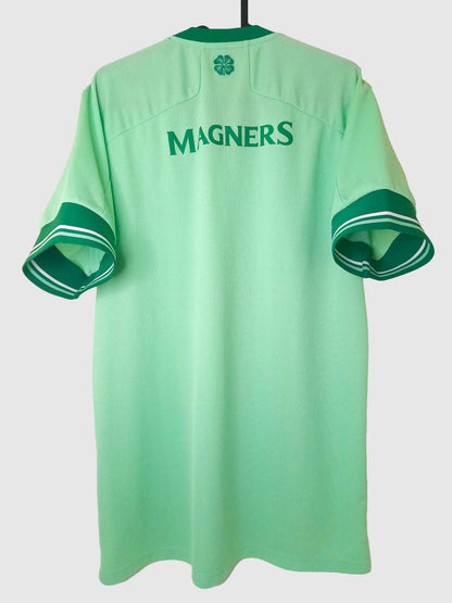 Celtic 2020/21 Away Shirt Back GE5237