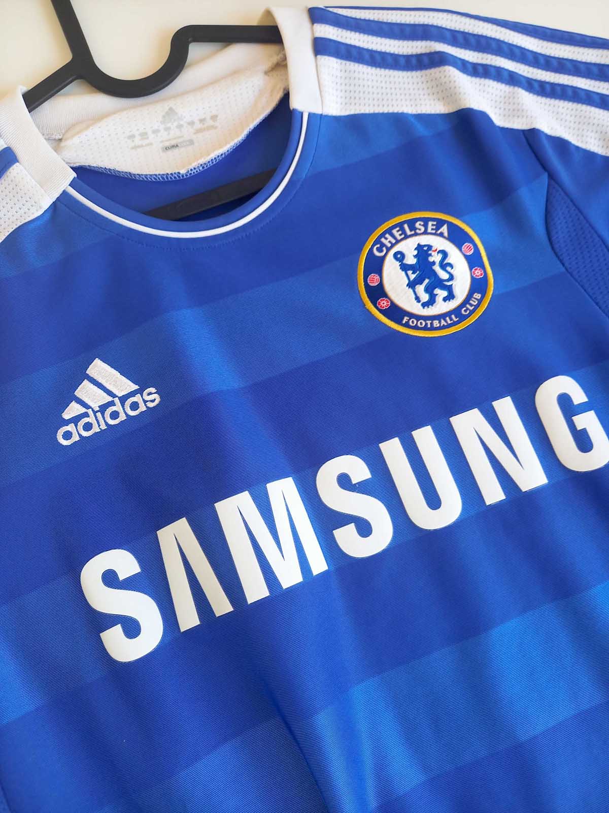 Chelsea 2011/12 Home Shirt Drogba V13927 upper
