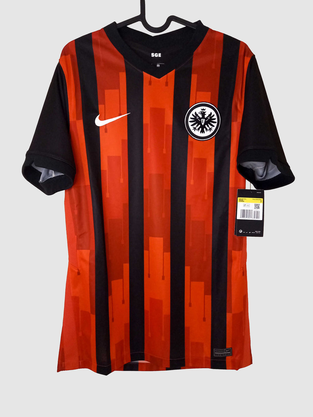 Eintracht Frankfurt 2020/21 Home Shirt Front CD4254-011