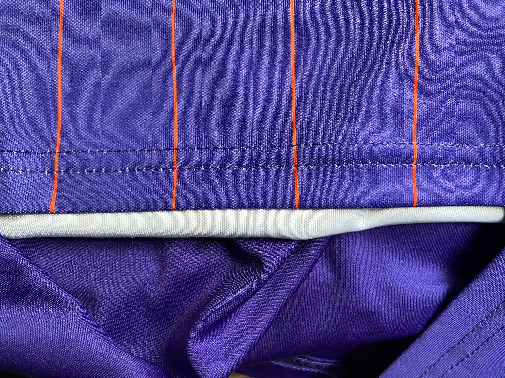 Fake Adidas football shirt stitching