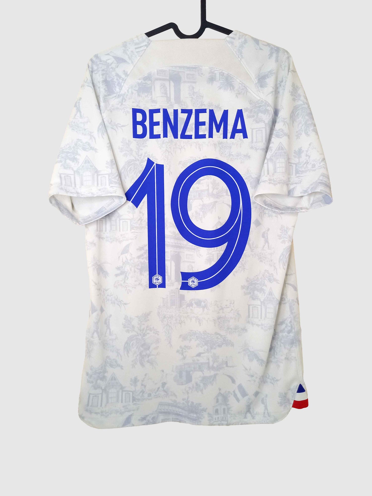 France 2022 Away Shirt Benzema Back DN0688-100