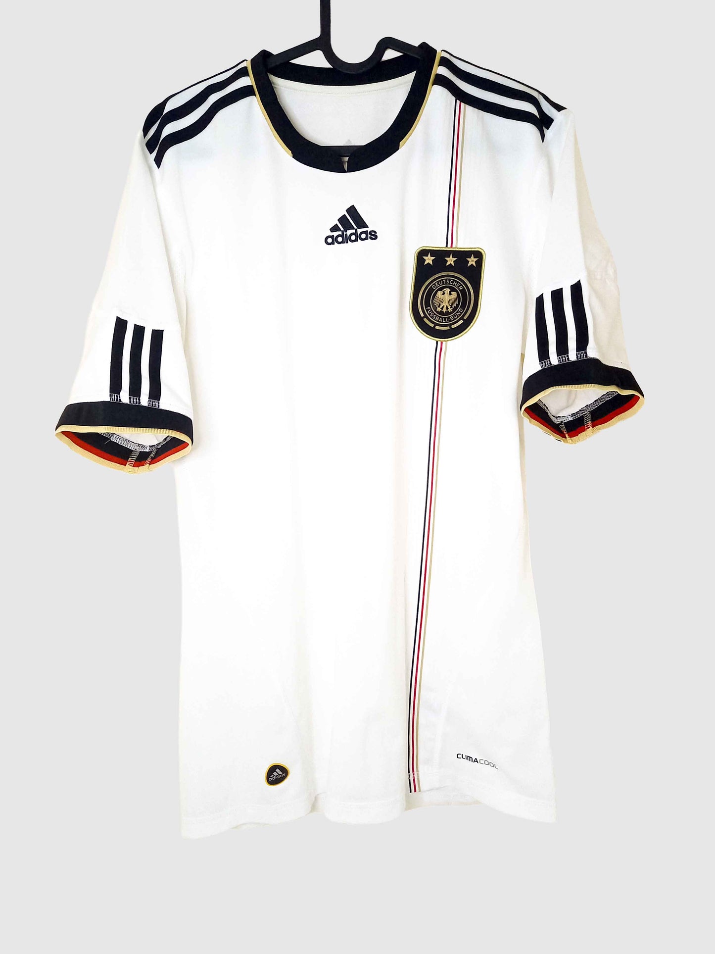 Germany 2010 home shirt P41477 front