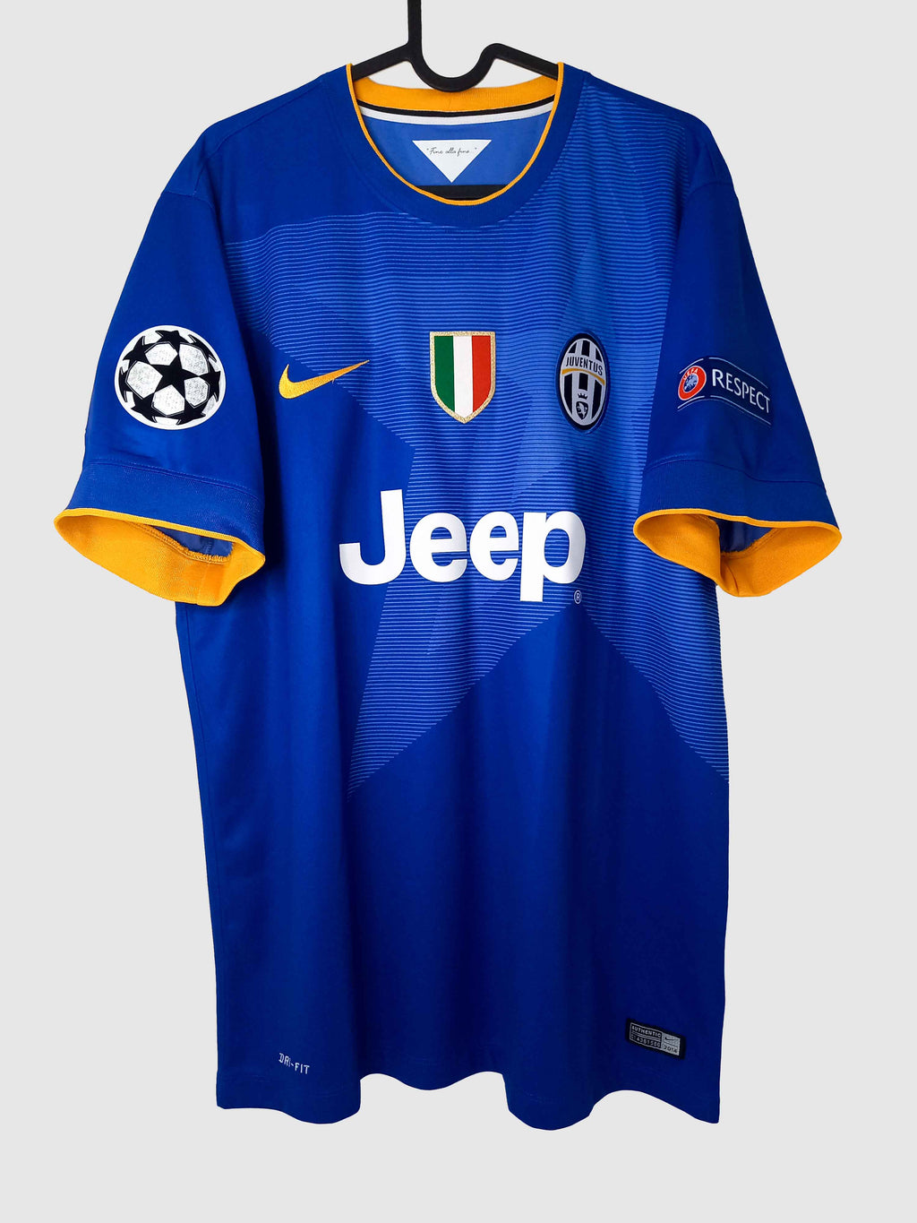 Juventus 2014/15 Away Shirt Morata Front 611078-472
