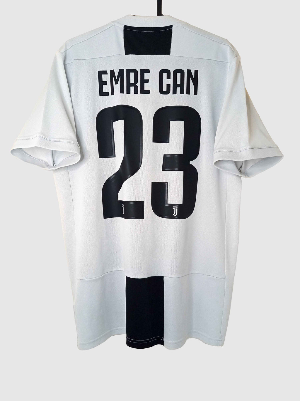 Juventus 2018/19 Home Shirt Can Back CF3489
