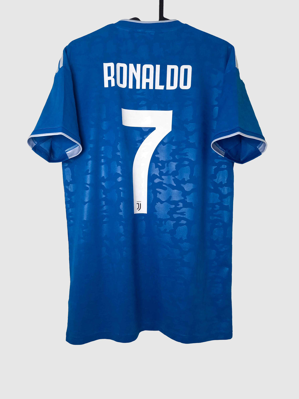 Juventus 2019/20 Third Shirt Ronaldo Back DW5471