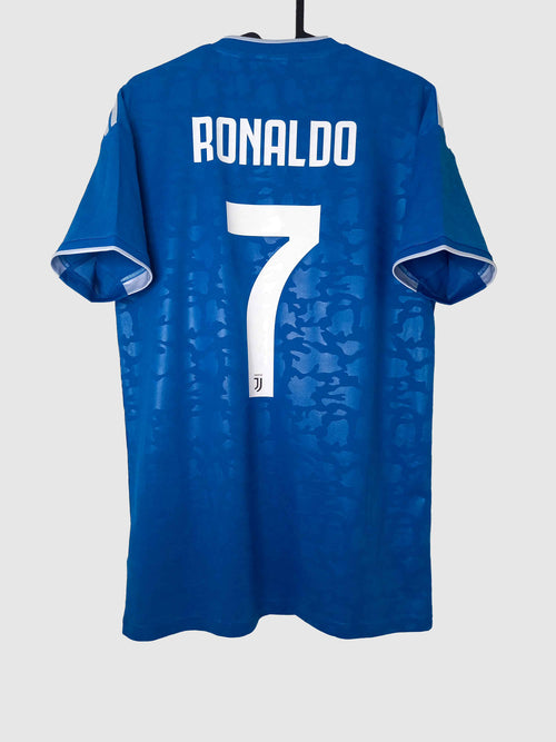 Juventus 2019/20 Third Shirt Ronaldo Back DW5471