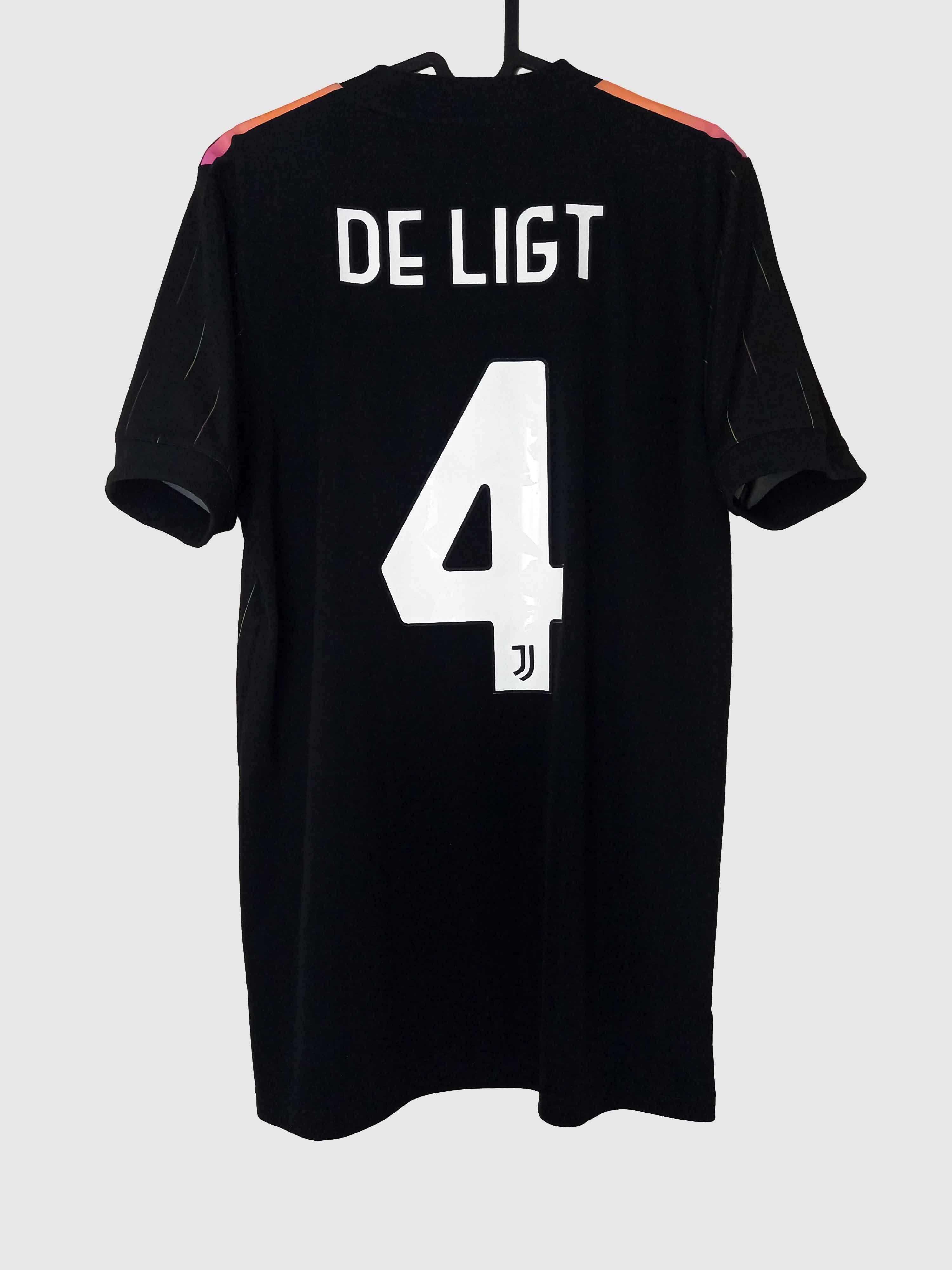 Juventus 2021/22 Away Shirt De Ligt Back GS1438