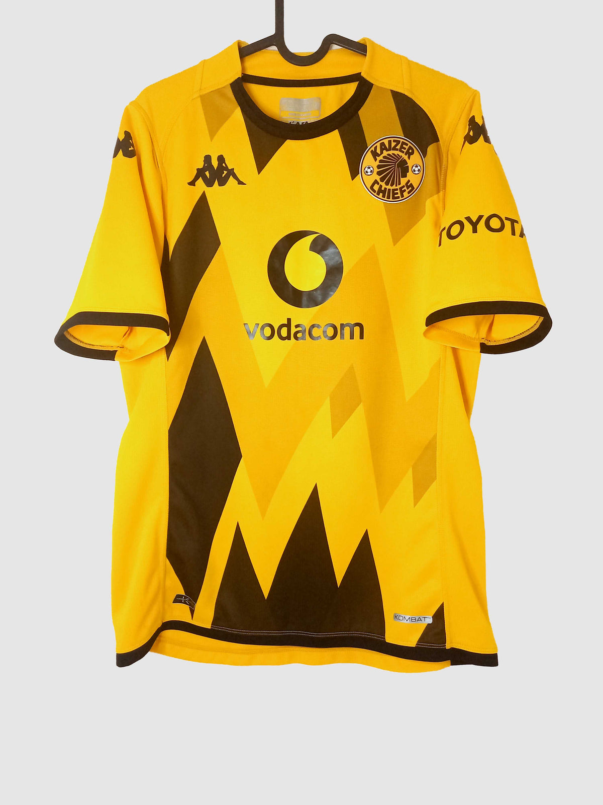 Kaizer Chiefs 2023/24 Home Shirt front