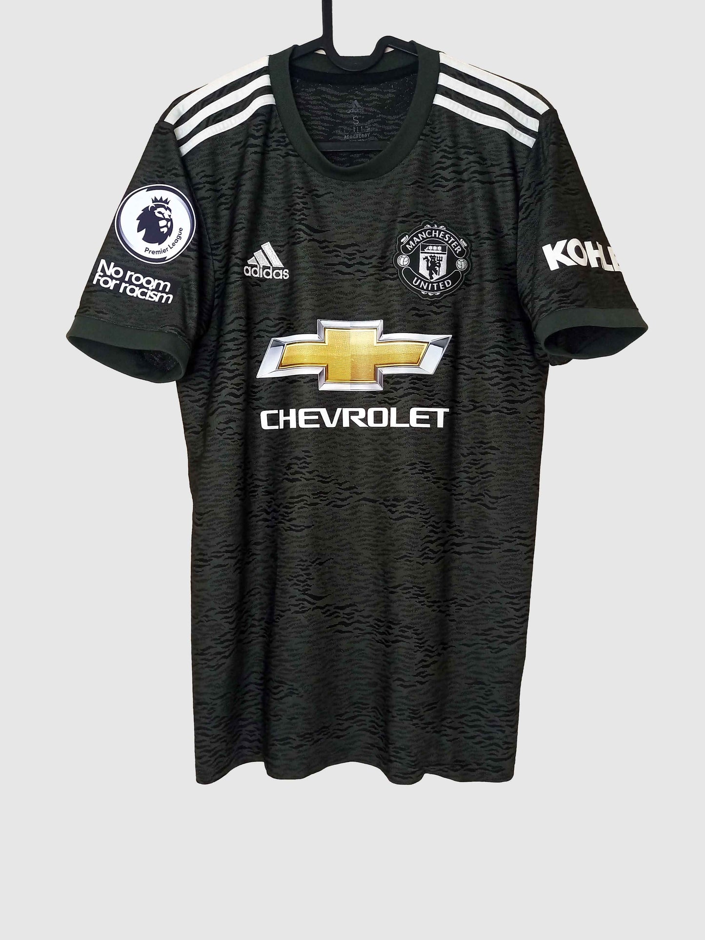 Manchester United 2020/21 Away Shirt Cavani EE2378 Front