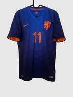 Netherlands 2014/15 Away Shirt Robben Front 577963-471
