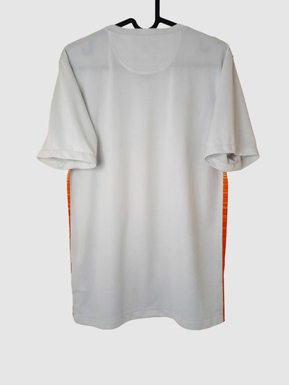 Netherlands 2015/16 Away Shirt Back 640844-105
