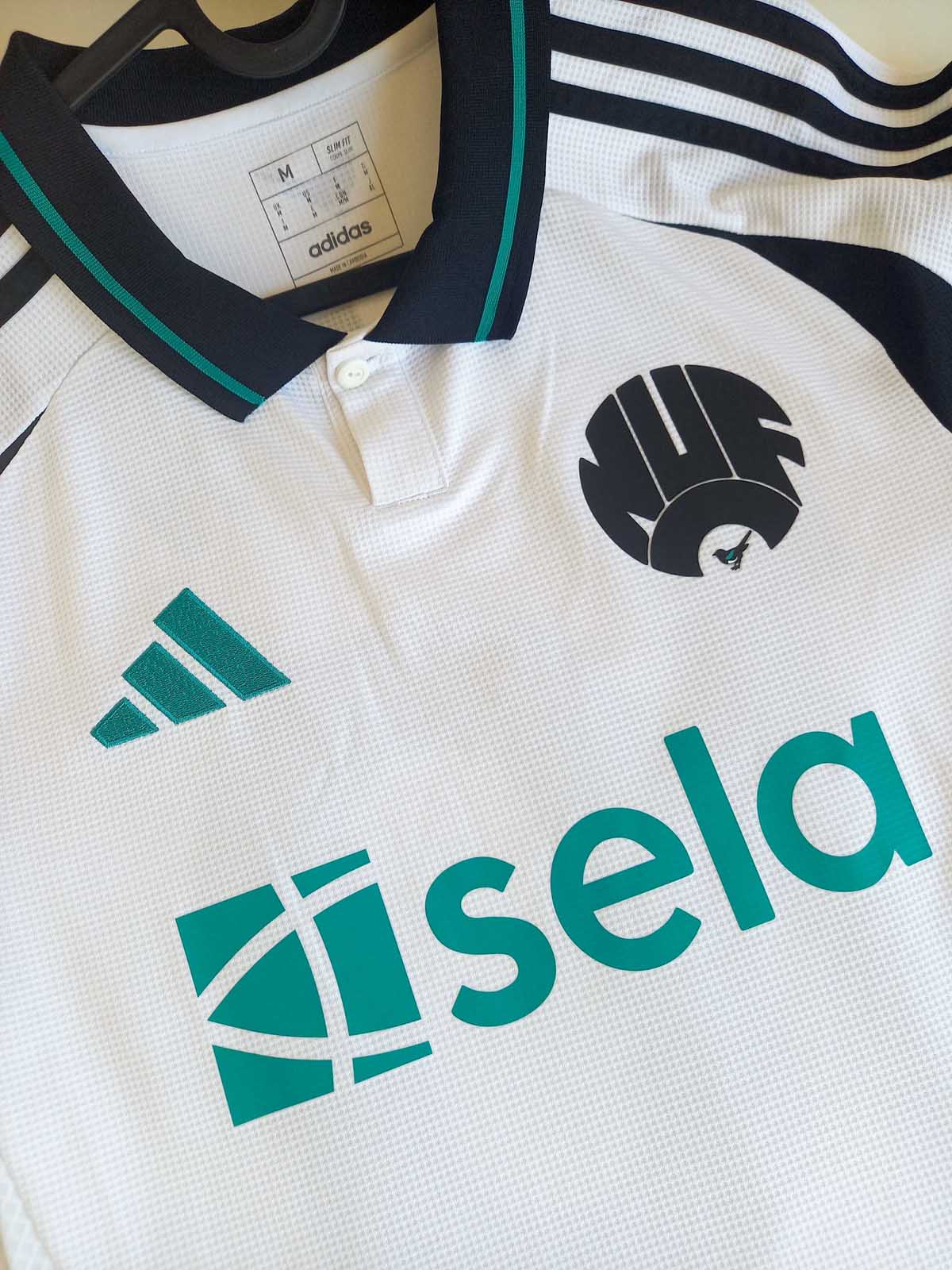 Newcastle United 2024/25 Third Shirt Gordon IW0390 upper