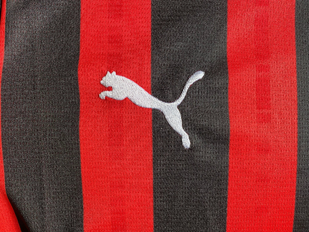 Original AC Milan shirt Puma logo image