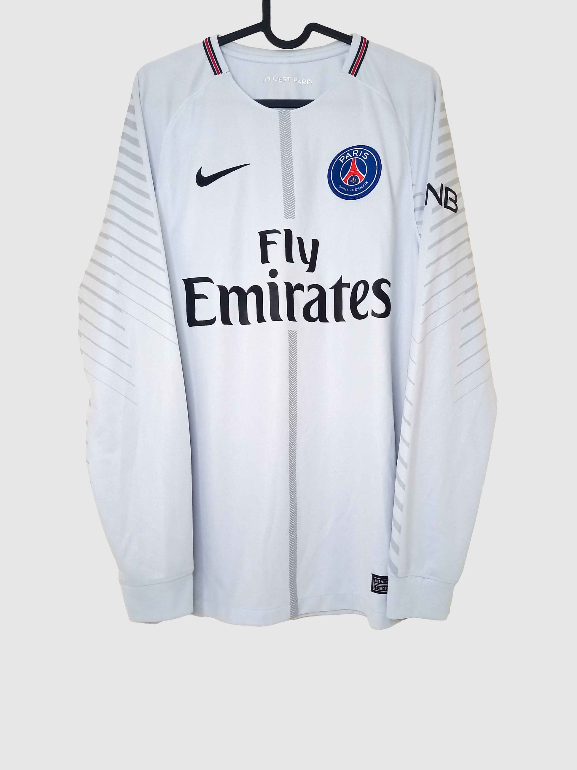 PSG 2017/18 GK Shirt Front 920923-044