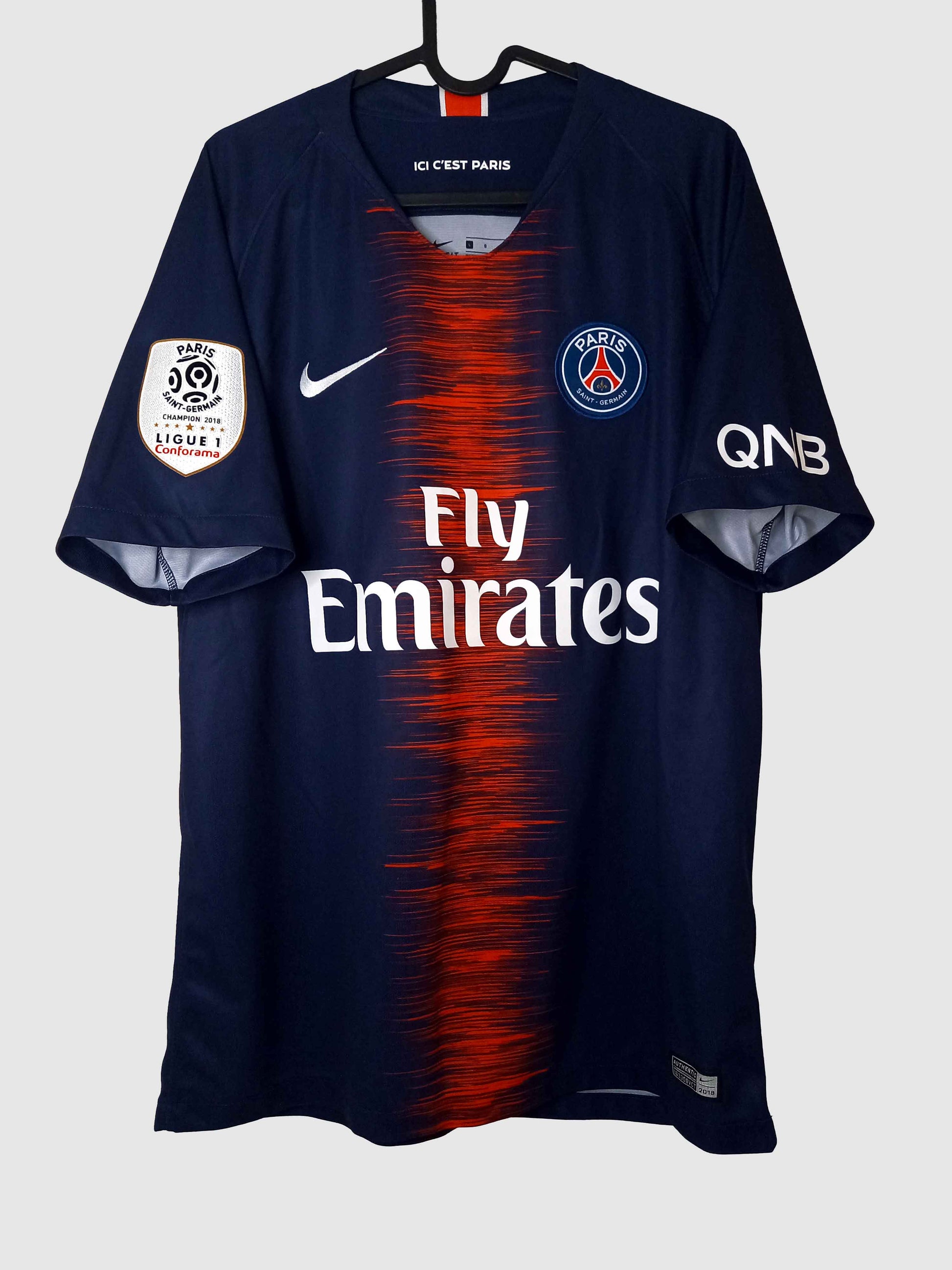 PSG 2018/19 Home Shirt Mbappe Front 894432-411