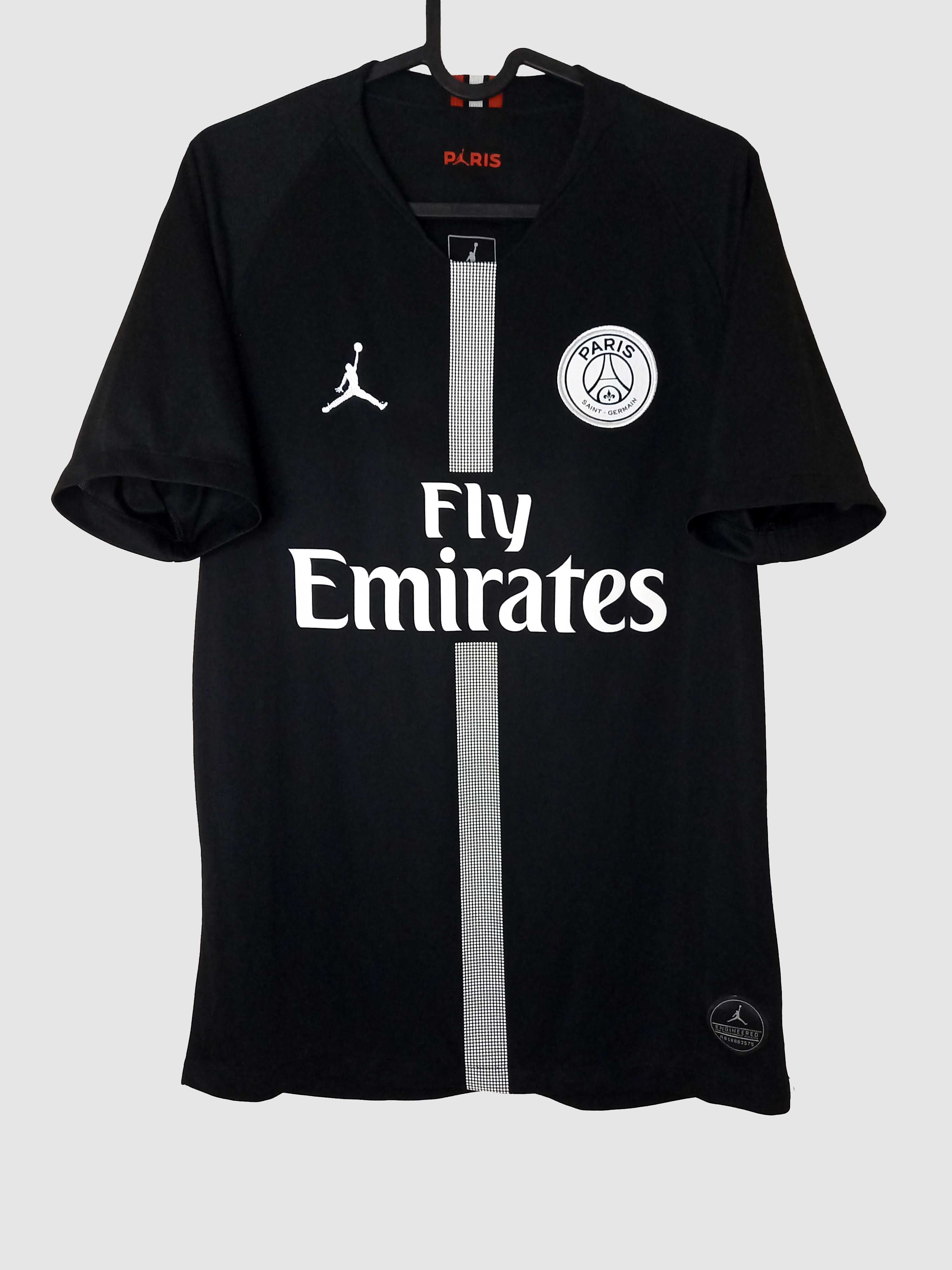 PSG 2018/19 Third Shirt Neymar Front 919010-012