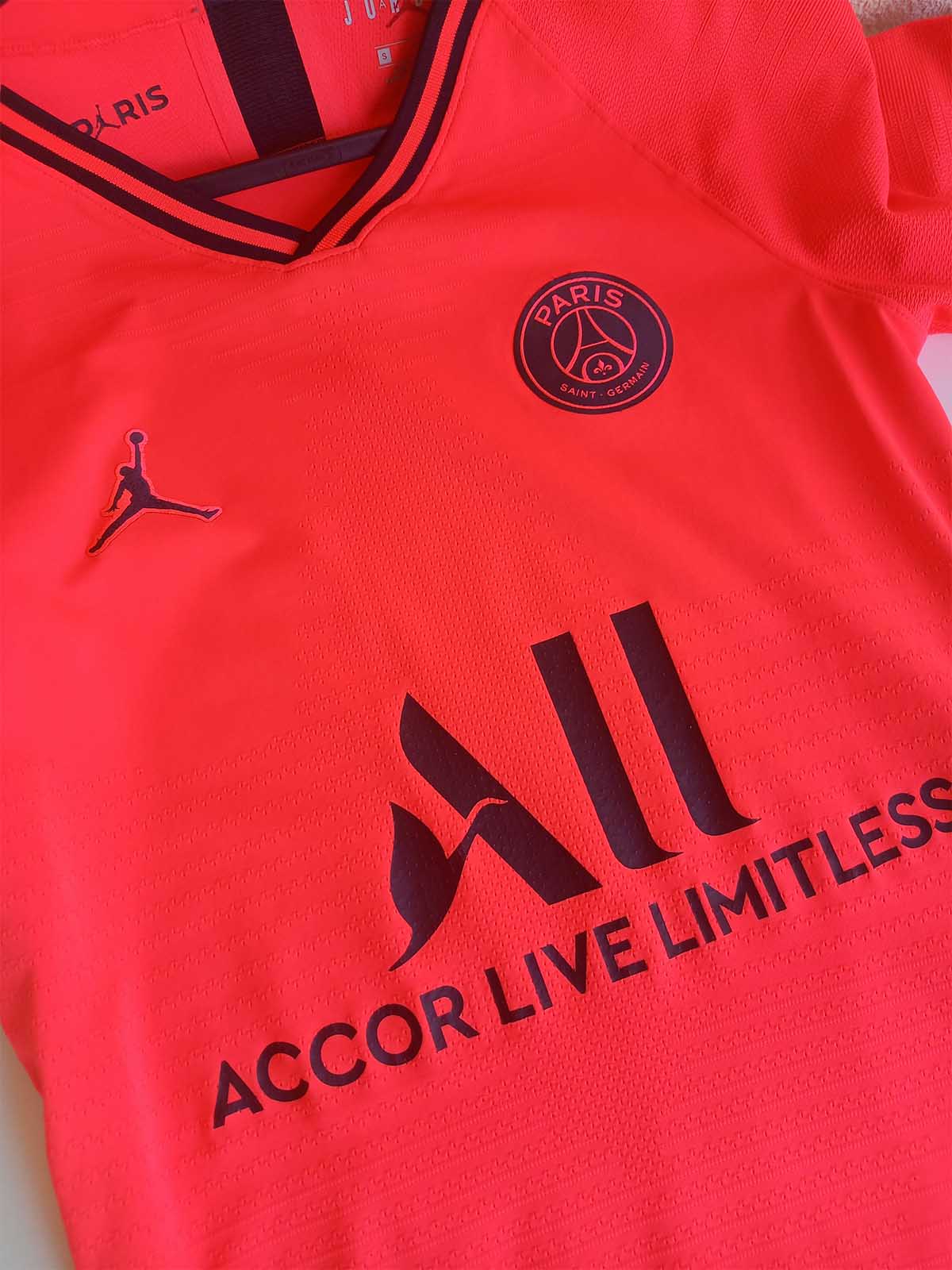 PSG 2019/20 away shirt player version AO4682-614 upper