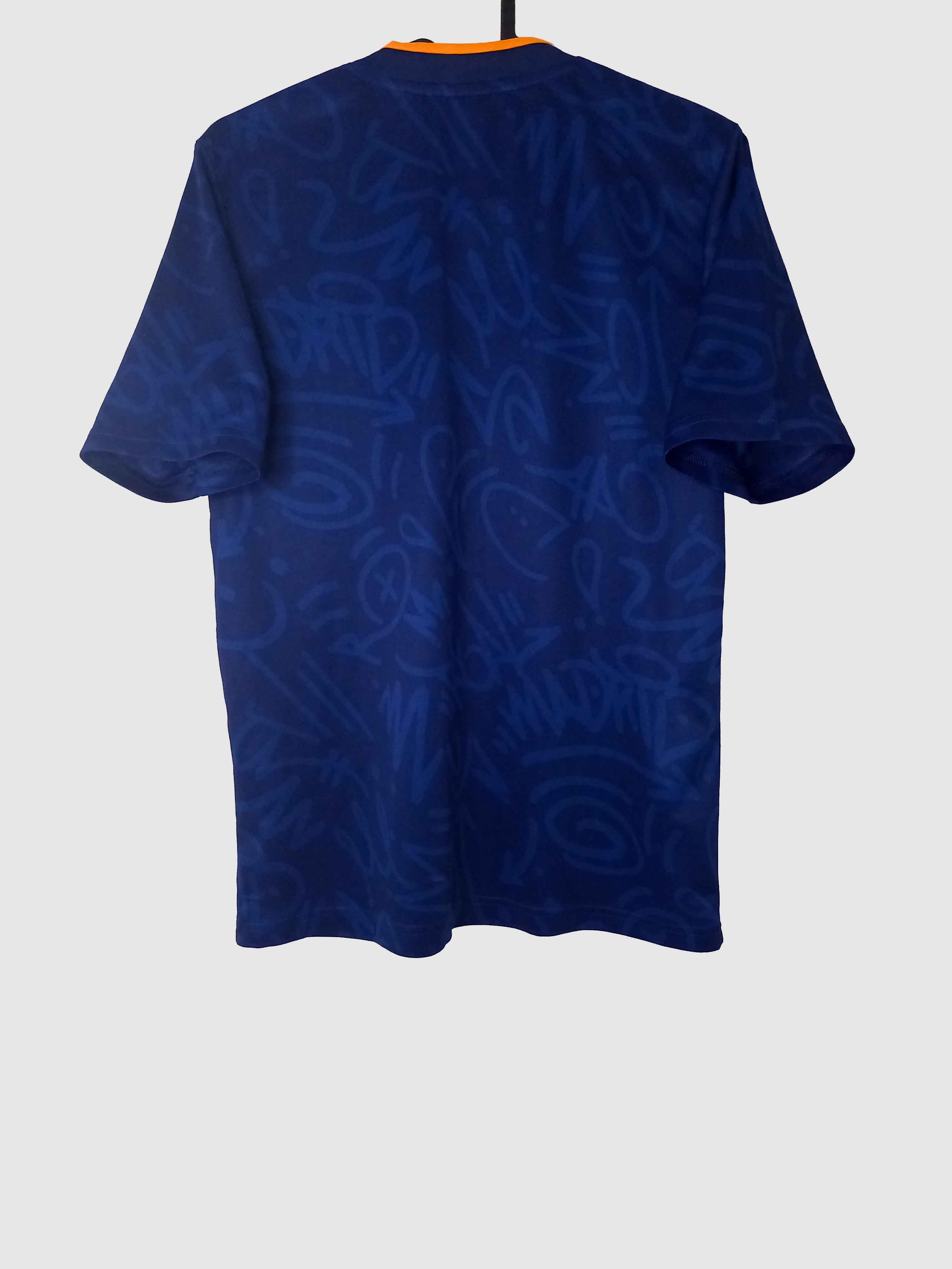 Real Madrid 2021/22 Away Shirt Back GR3985