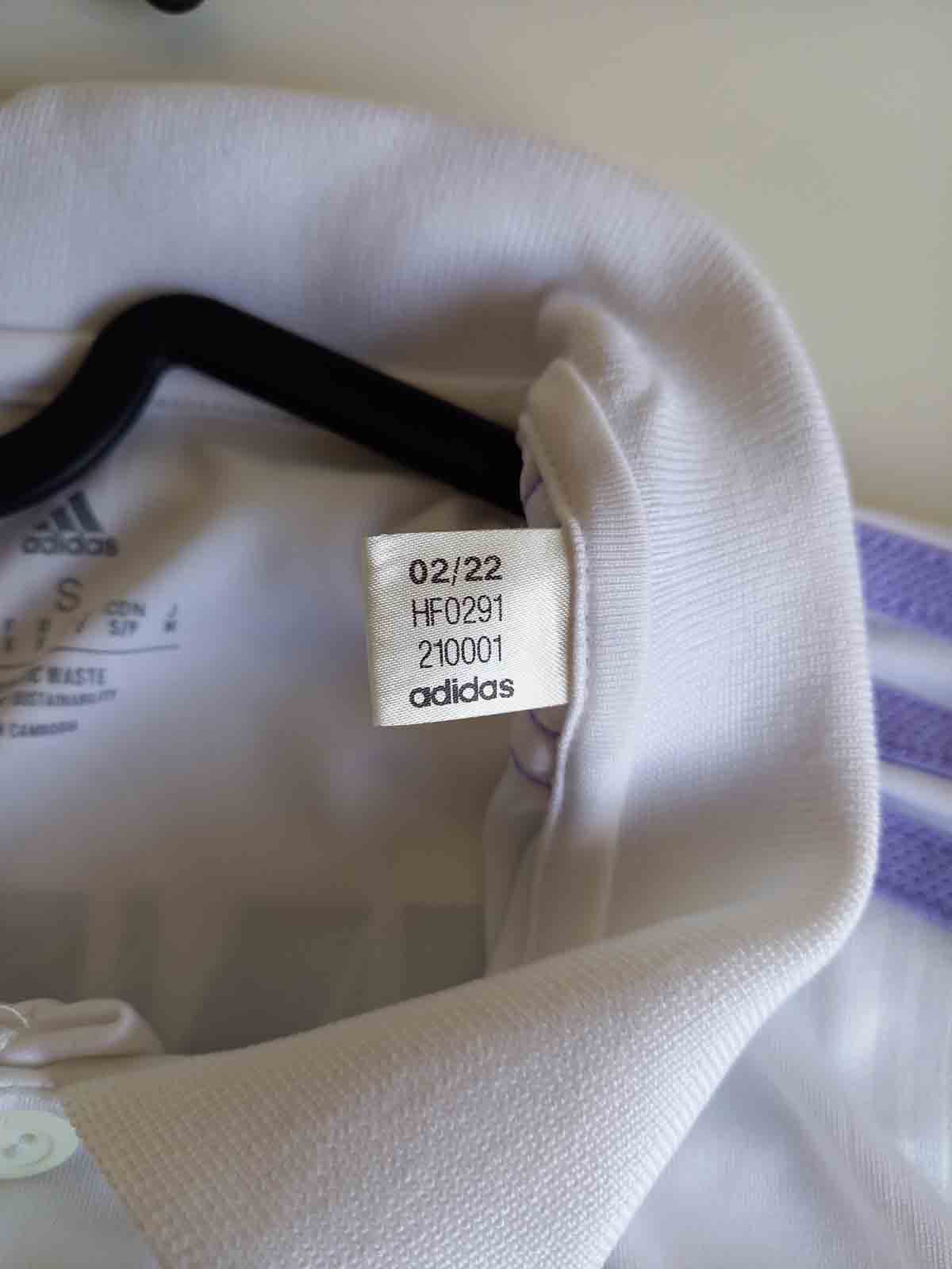Real Madrid 2022/23 Home Shirt Vinicius Jr Tags HF091