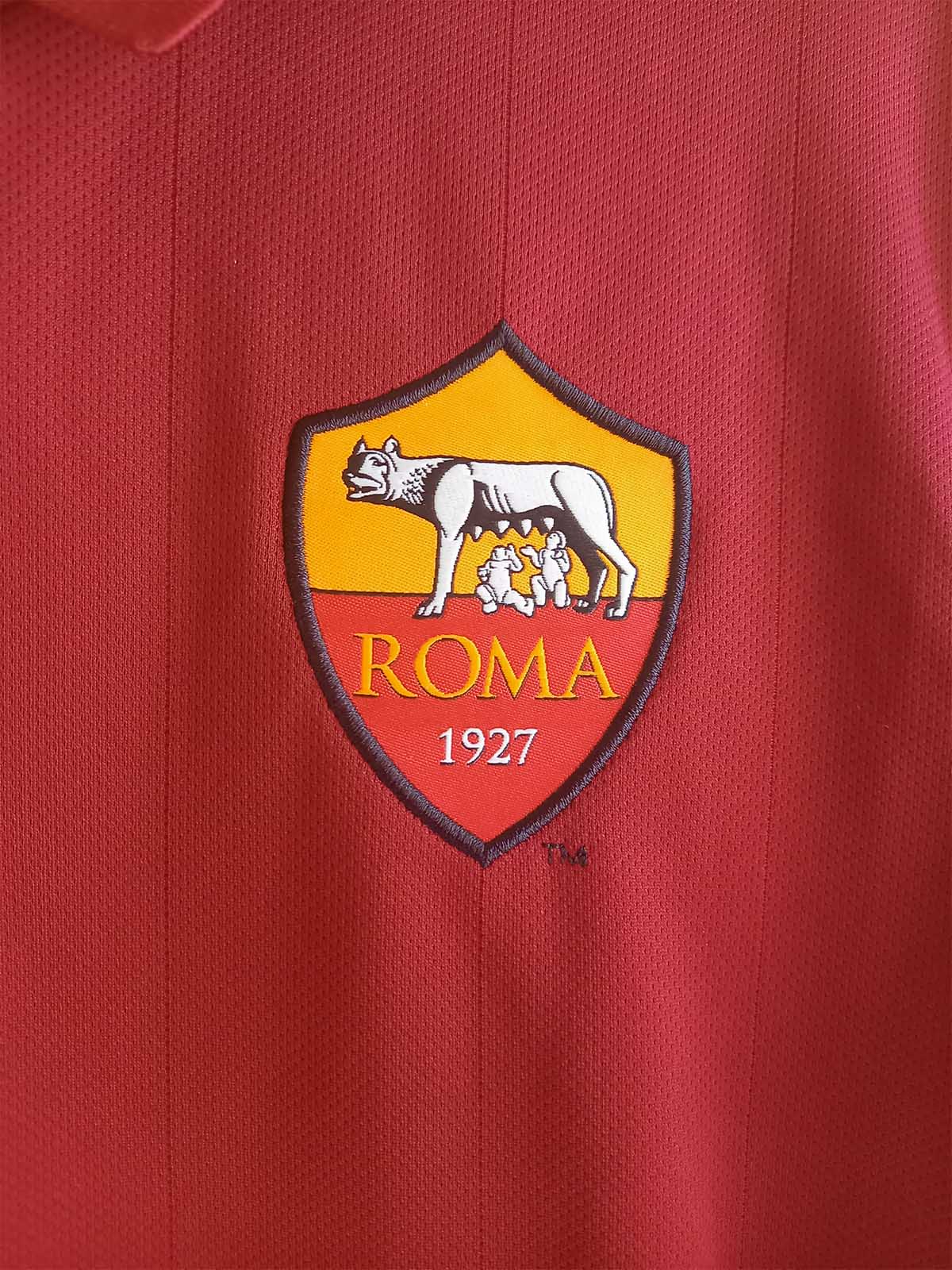 Roma 2014/15 home shirt Totti 635811-678 badge