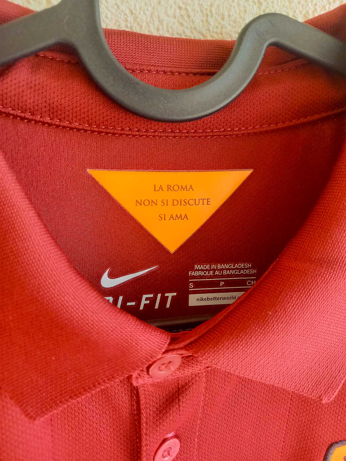 Roma 2014/15 home shirt Totti 635811-678 collar