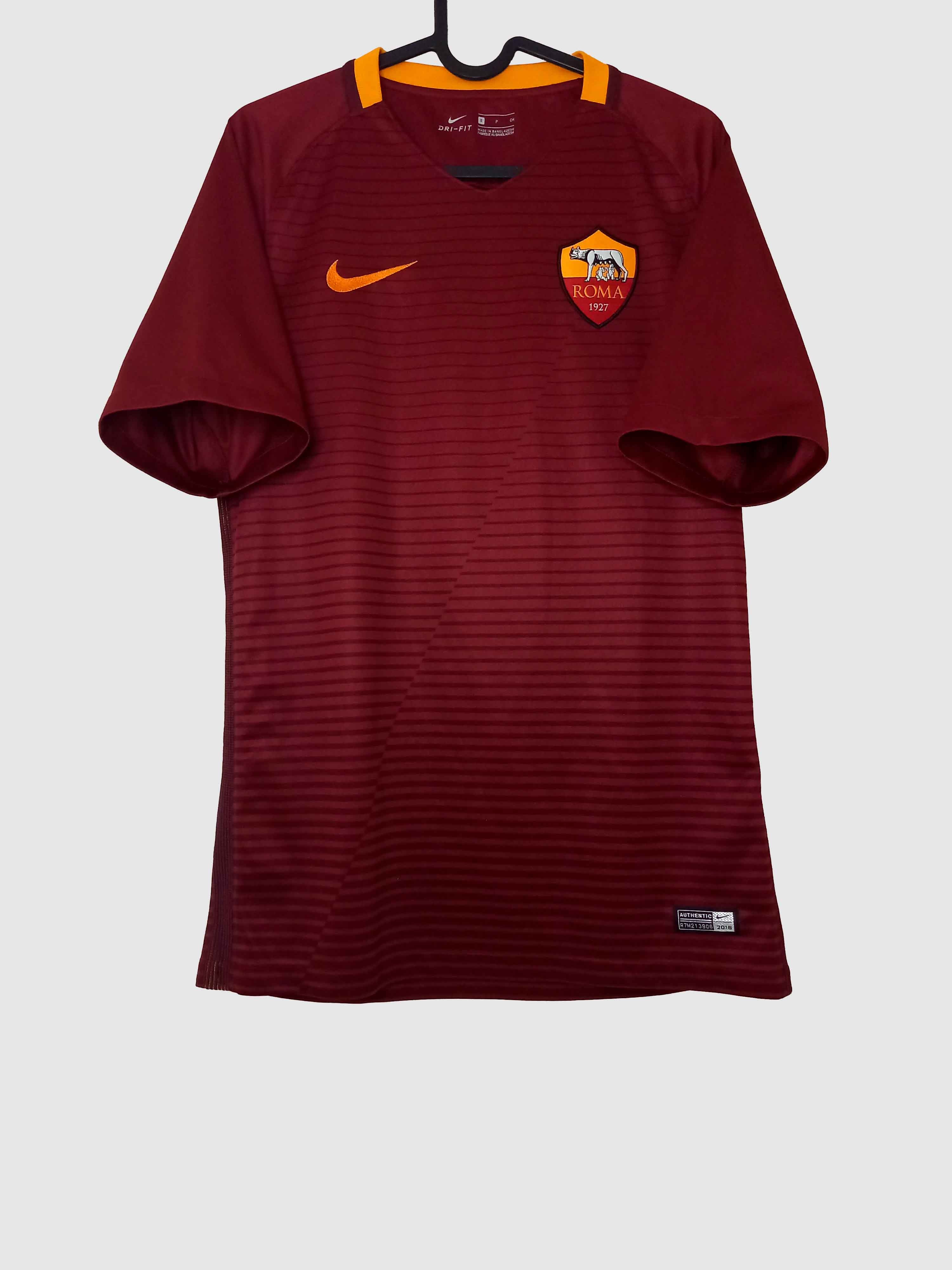 Roma 2016/17 Home Shirt Front 776967-677
