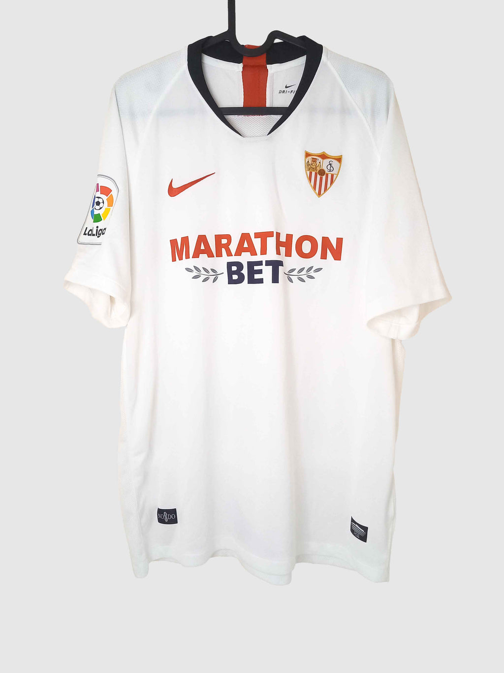 Sevilla 2019/20 Home Shirt Banega Front AJ1018-104
