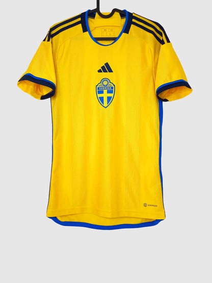Sweden 2022/23 Home Shirt Front HD9423