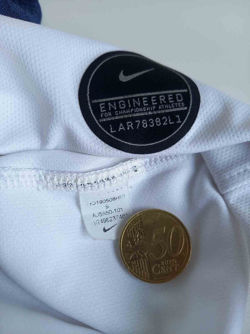 Tottenham Hotspur 2019/20 Home Shirt Tags AJ5550-101