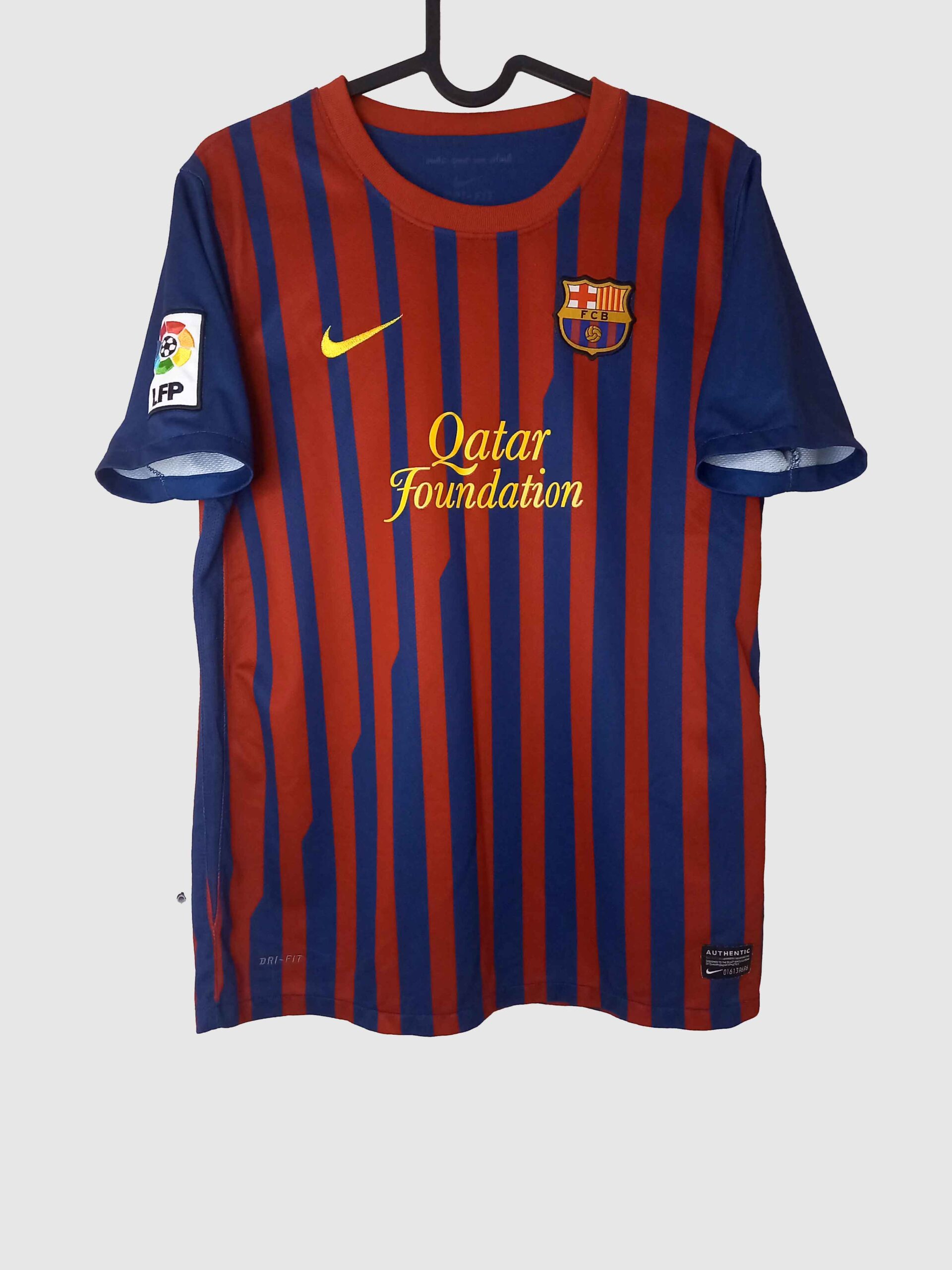 Barcelona 2011/12 Home Shirt (Kids XL-Excellent)