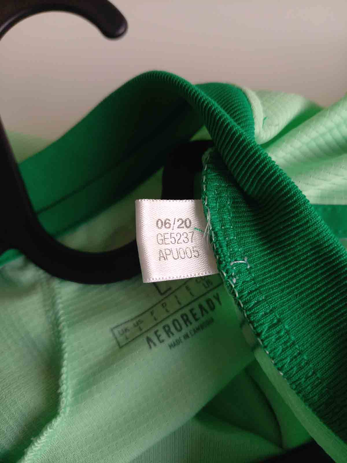 Celtic 2020/21 Away Shirt (L-Mint)